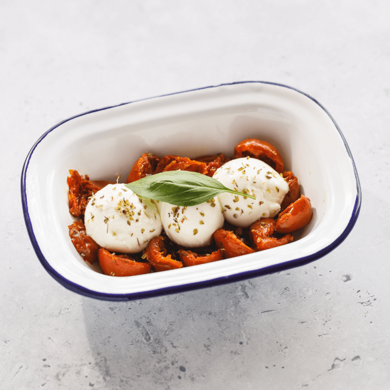 Nibbles_ SUNBLUSHED TOMATO & SOMERSET BUFFALO MOZZARELLA POT